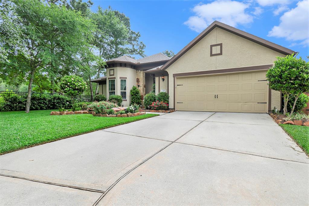 214 N Purslane Way, Montgomery, Texas image 2