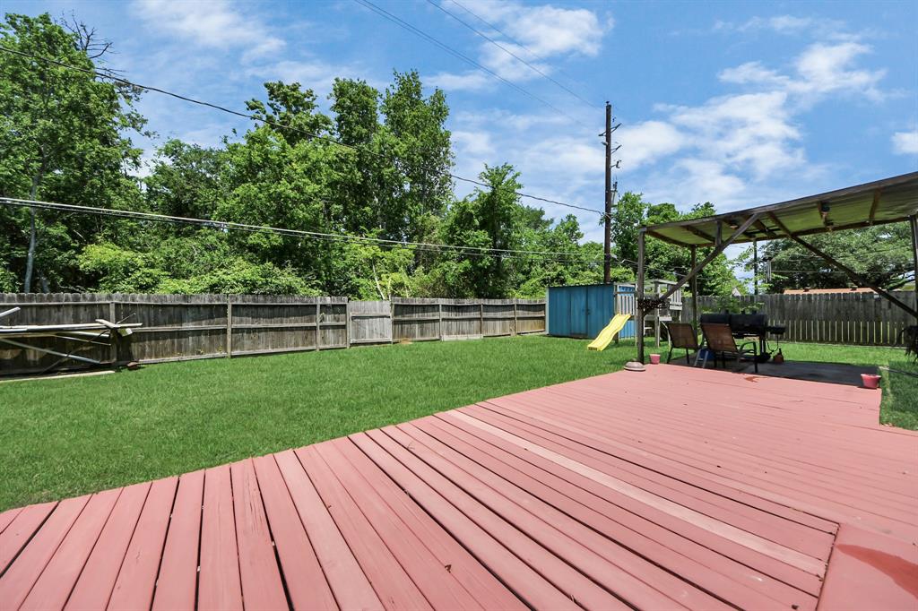 9915 Forest Hollow Drive, Baytown, Texas image 14