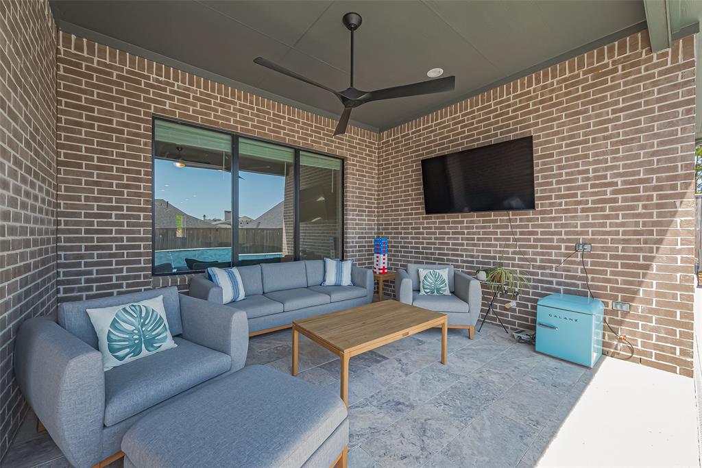 1011 Oak Briar Lane, Conroe, Texas image 32