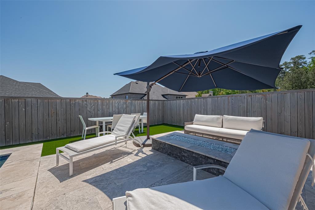 1011 Oak Briar Lane, Conroe, Texas image 34