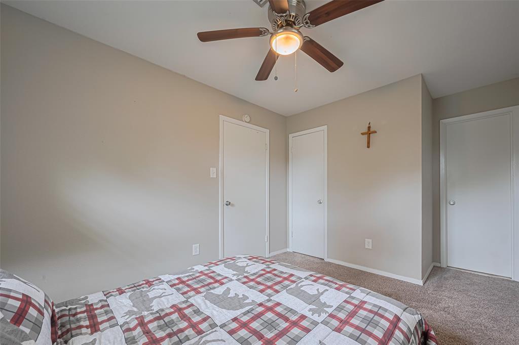 8409 Benoist Drive, Dickinson, Texas image 23