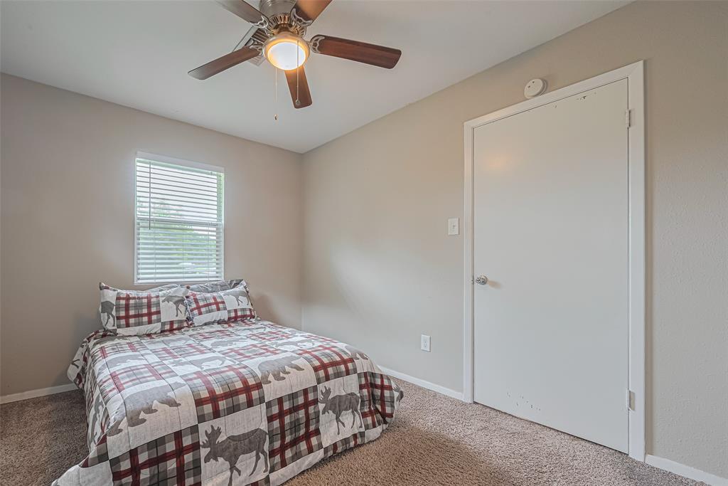 8409 Benoist Drive, Dickinson, Texas image 21