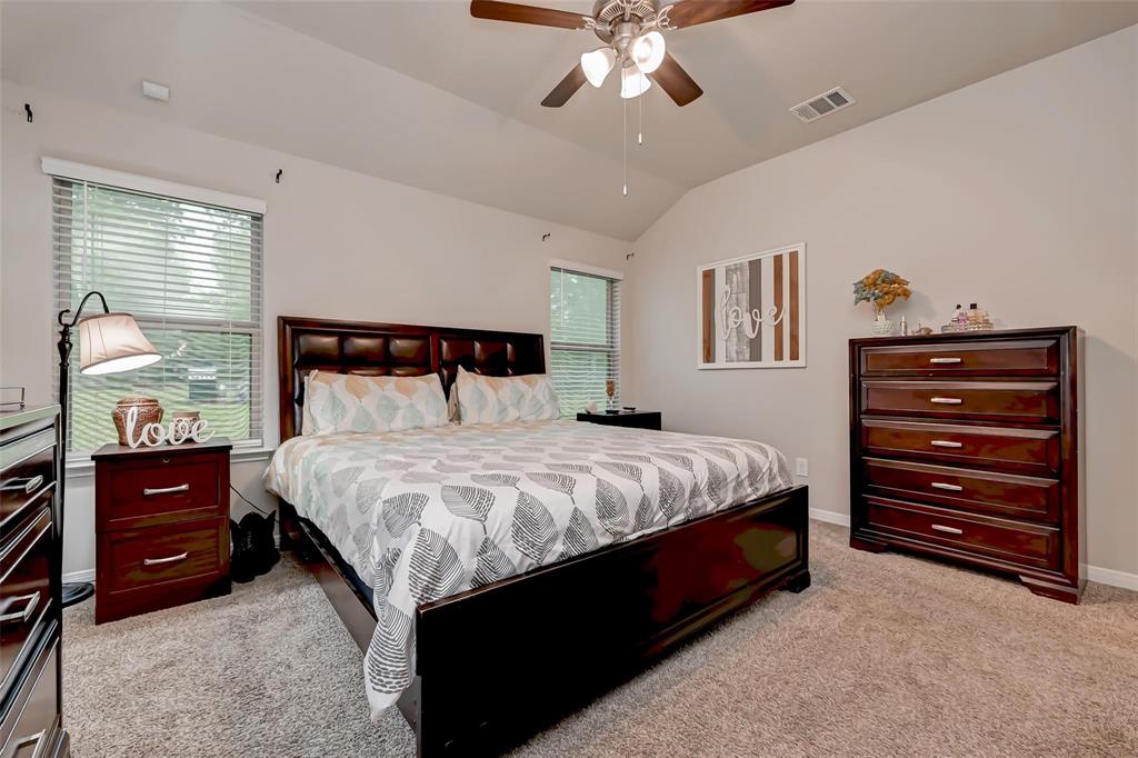 406 Rocky Ridge Drive, Anahuac, Texas image 6
