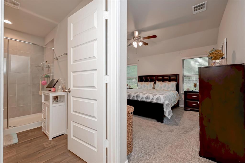 406 Rocky Ridge Drive, Anahuac, Texas image 22