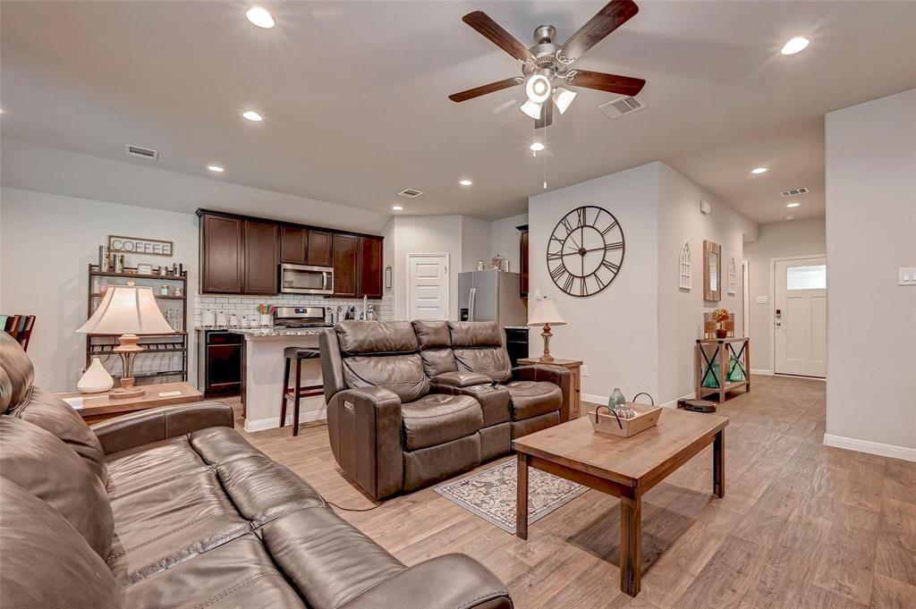 406 Rocky Ridge Drive, Anahuac, Texas image 31