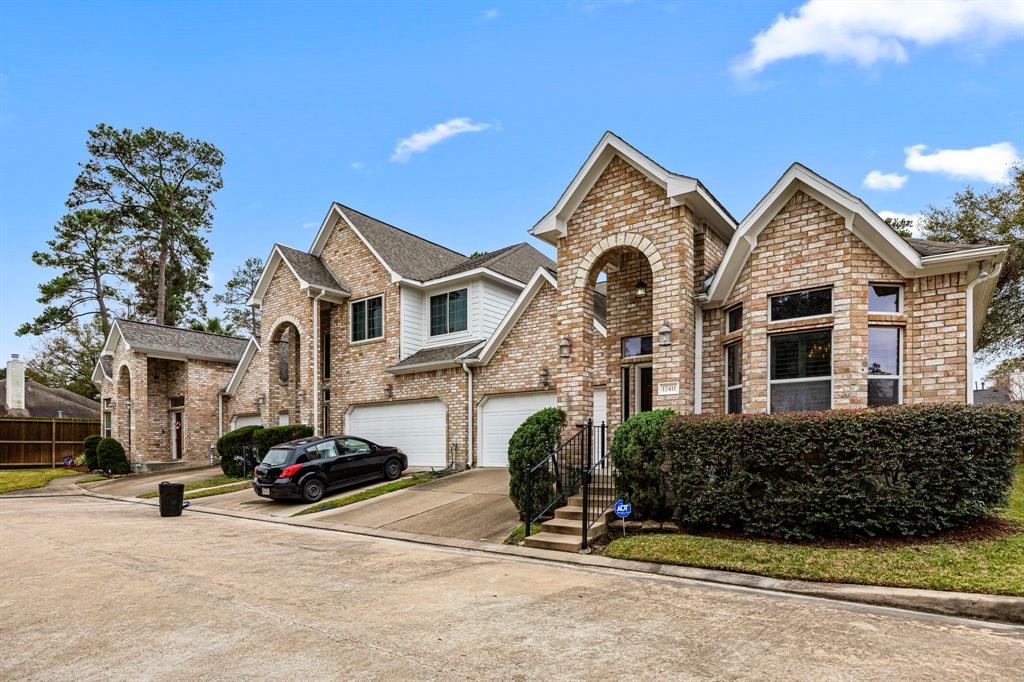 12411 Millridge Forest Court, Houston, Texas image 2