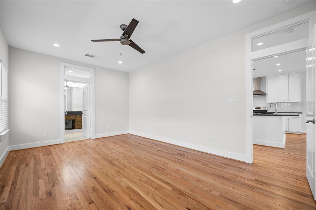 611 Burnett Street, Houston, Texas image 24