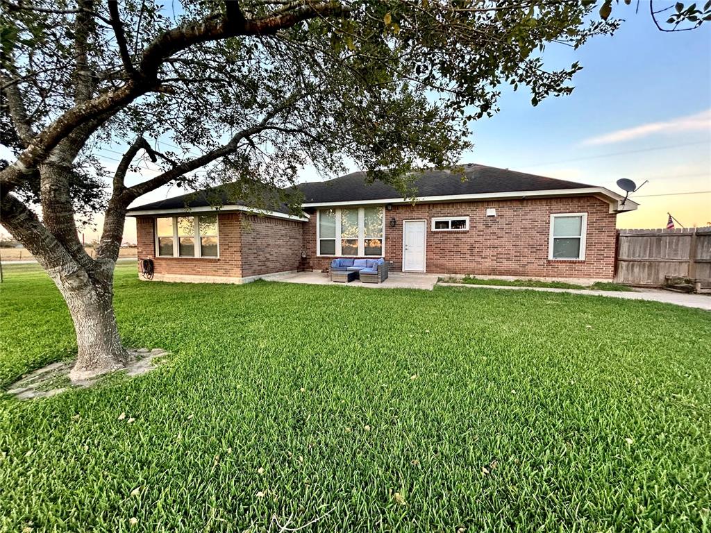 531 Avenue I, Markham, Texas image 22