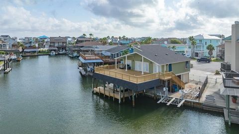 A home in Tiki Island