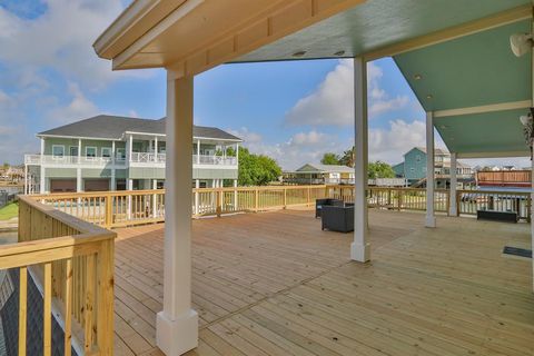 A home in Tiki Island