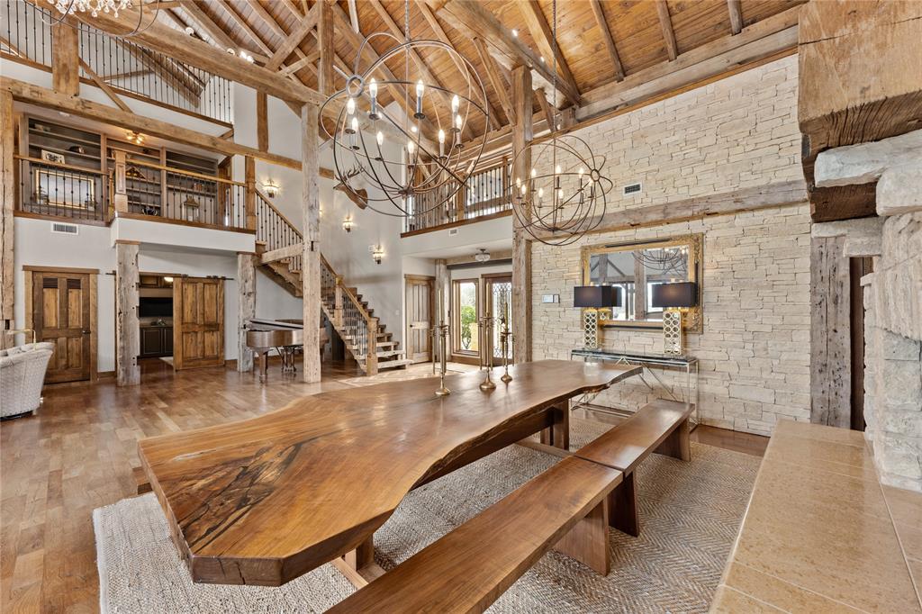 1000 River Trace Drive, Columbus, Texas image 9