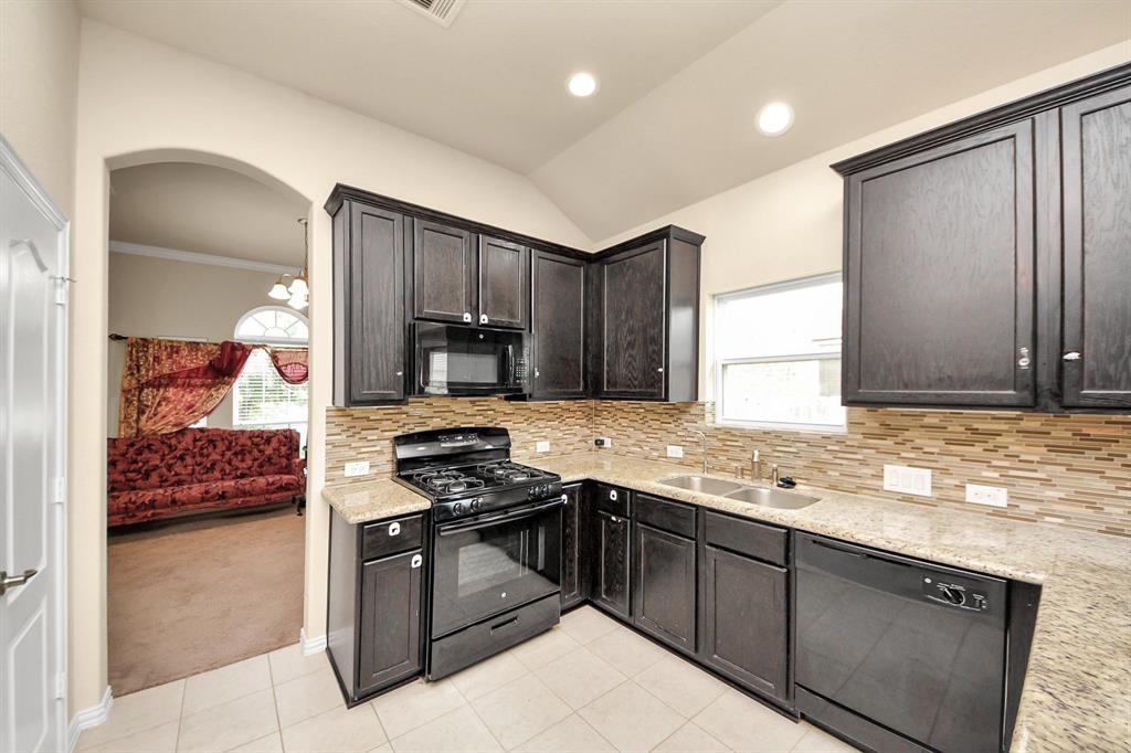 4210 Audrey Manor Lane, Katy, Texas image 12