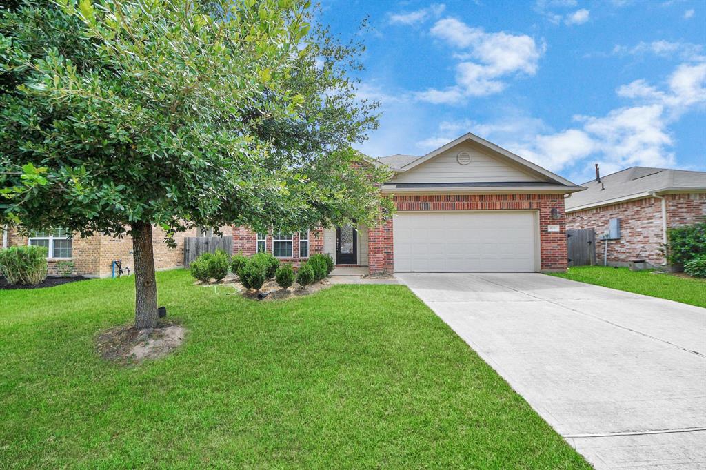 4210 Audrey Manor Lane, Katy, Texas image 2