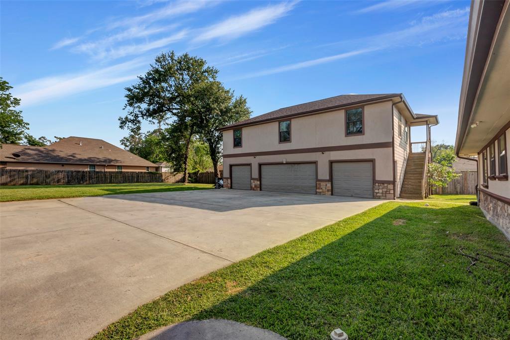17717 Wild Oak Dr Drive, Houston, Texas image 17