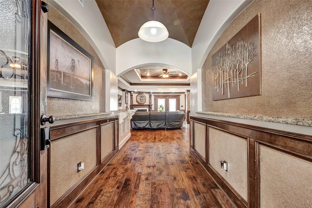 17717 Wild Oak Dr Drive, Houston, Texas image 3