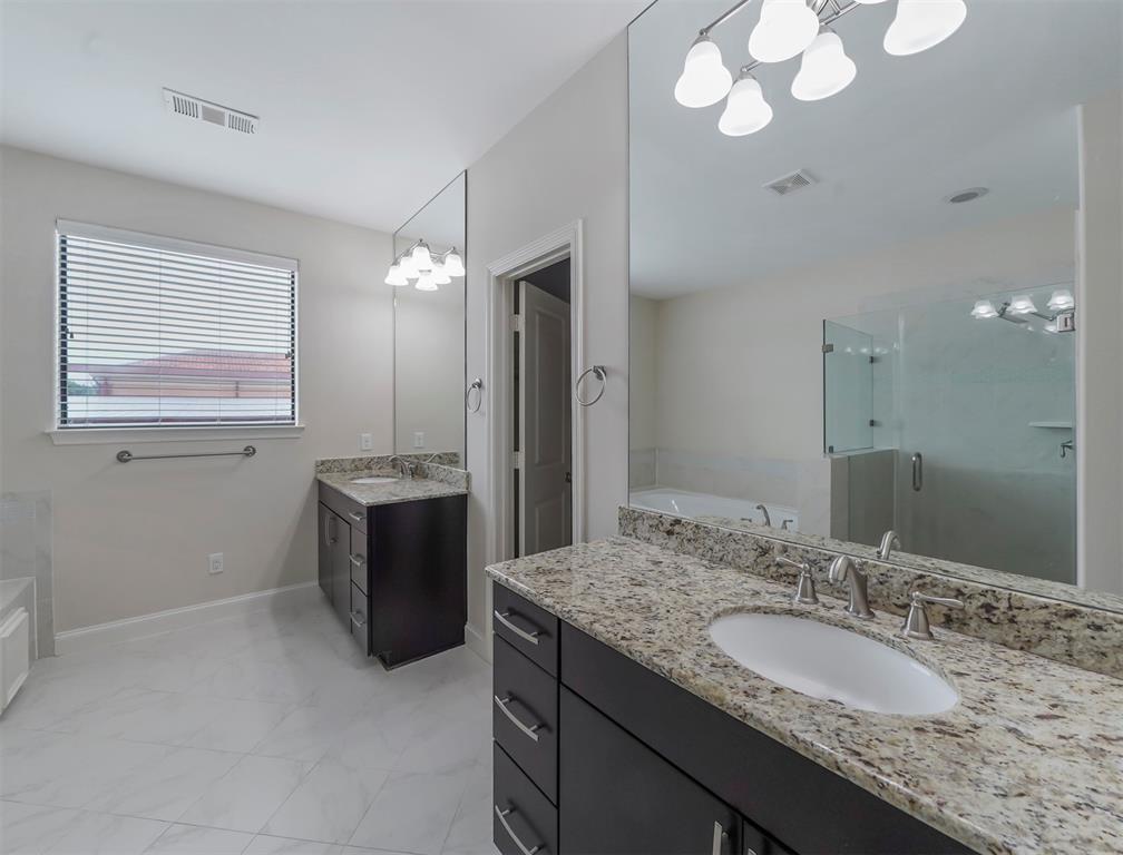 1615 W 24th Street #B, Houston, Texas image 12