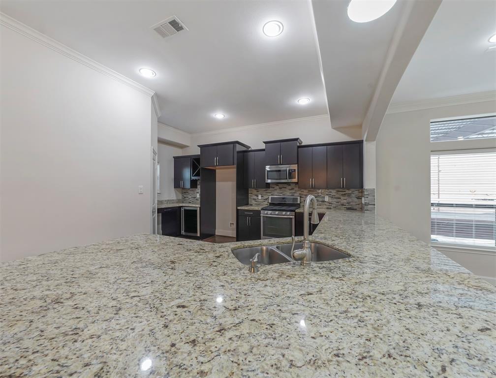 1615 W 24th Street #B, Houston, Texas image 5