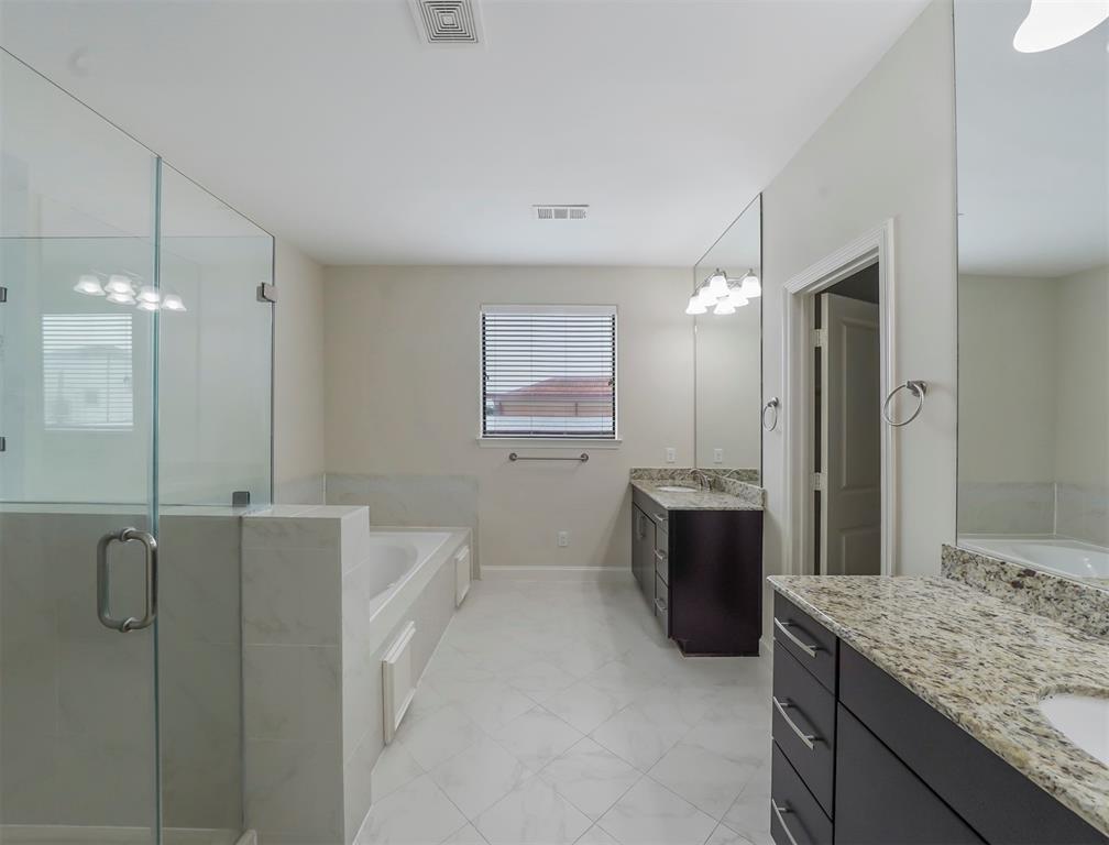 1615 W 24th Street #B, Houston, Texas image 13