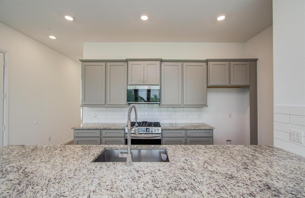 4138 Balboa Drive, Iowa Colony, Texas image 25