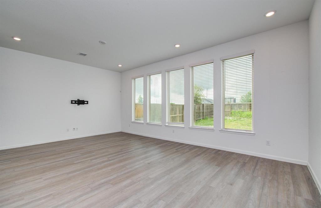 4138 Balboa Drive, Iowa Colony, Texas image 11