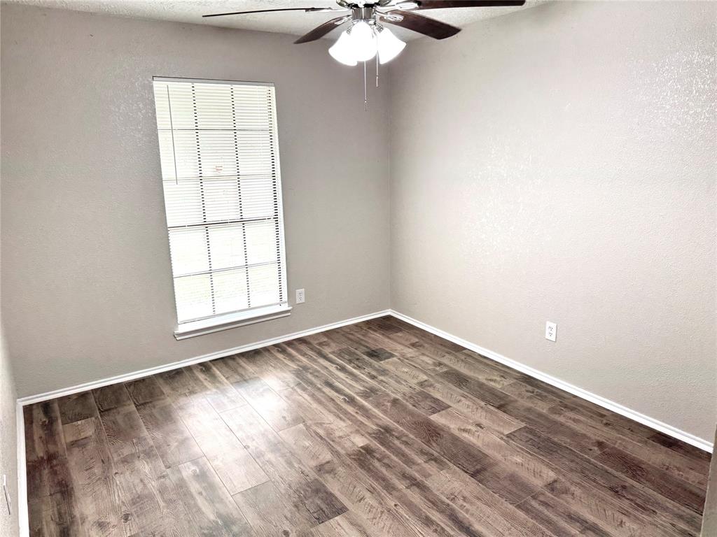 741 Sugar Hill Drive, La Porte, Texas image 21
