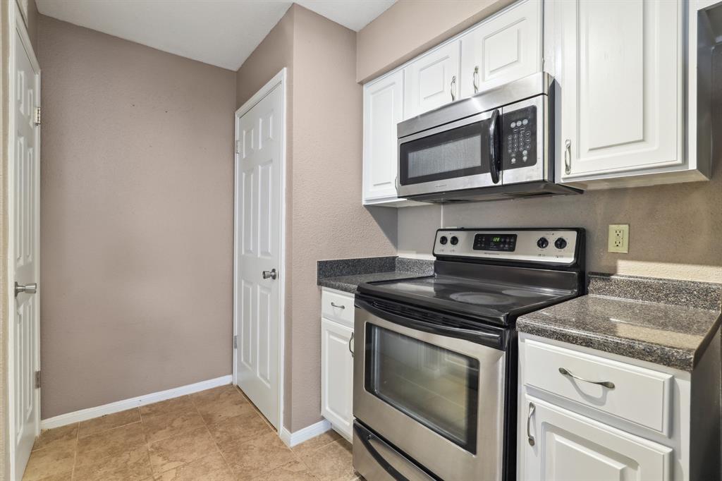 2211 S Kirkwood Road #11, Houston, Texas image 8