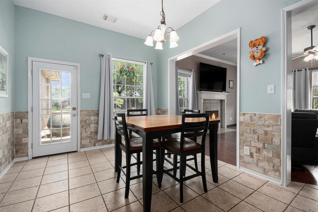 3425 Palm Bay Circle, Seabrook, Texas image 16