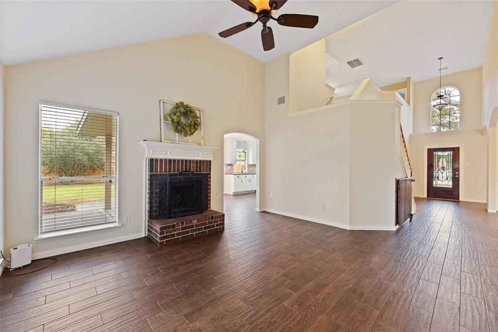 9135 Eaglecove Drive, Houston, Texas image 7