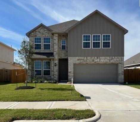 2527 Solano Lane, Baytown, Texas image 2