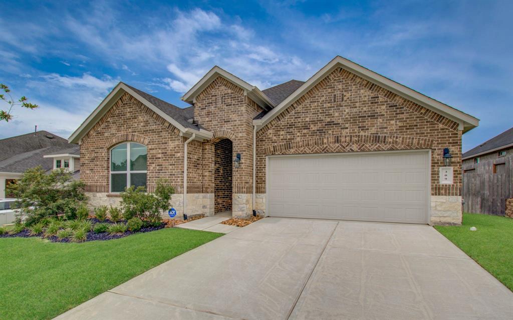 309 Pleasant Hill Way, Conroe, Texas image 1