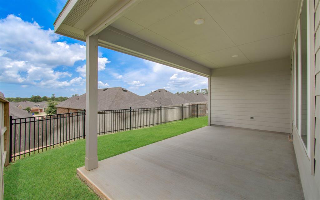 309 Pleasant Hill Way, Conroe, Texas image 34