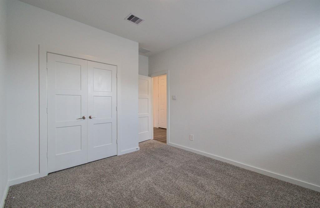 309 Pleasant Hill Way, Conroe, Texas image 11