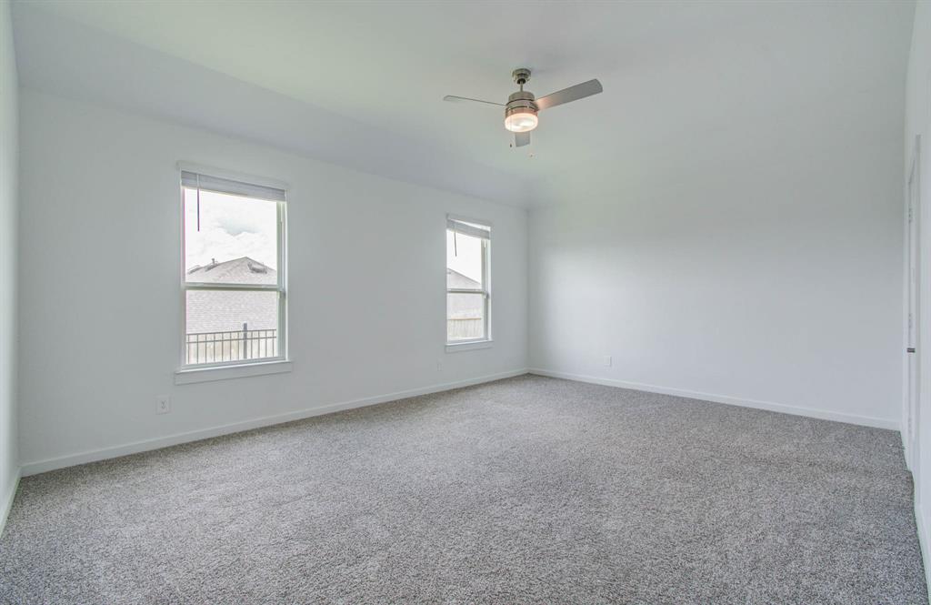 309 Pleasant Hill Way, Conroe, Texas image 24