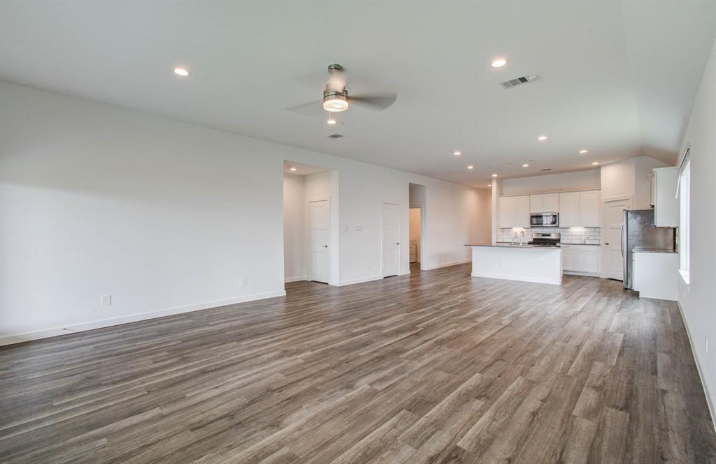 309 Pleasant Hill Way, Conroe, Texas image 22