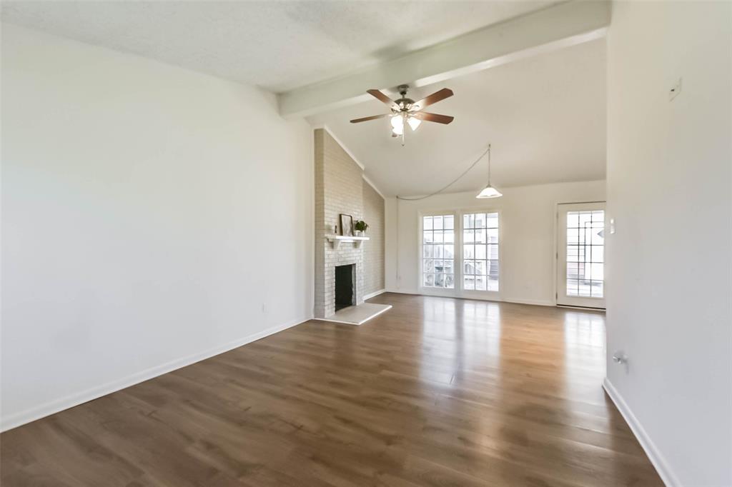 227 Cherry Valley Drive, Houston, Texas image 8