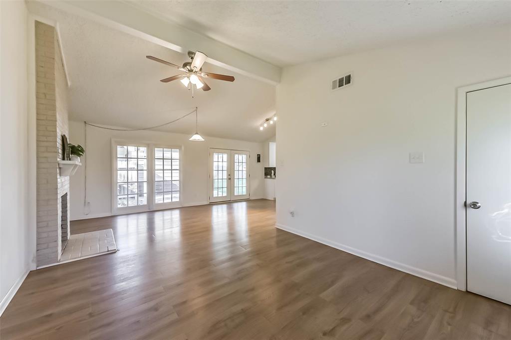 227 Cherry Valley Drive, Houston, Texas image 9