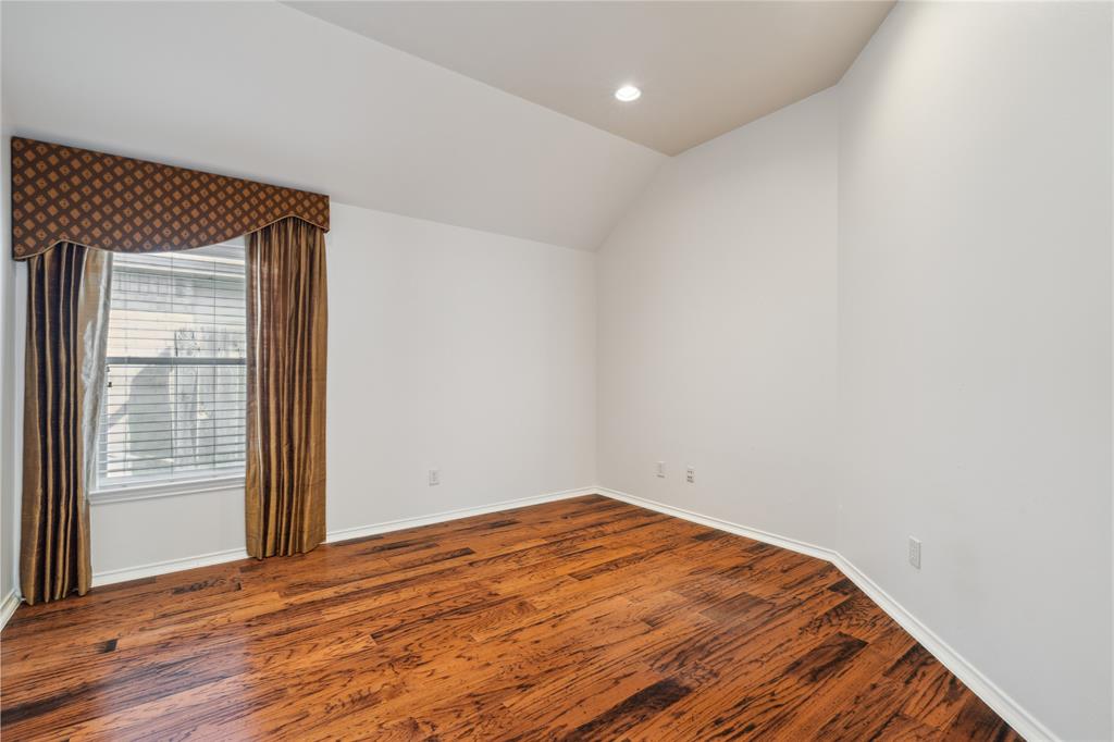 4323 Sunlit Pass Loop, Humble, Texas image 14