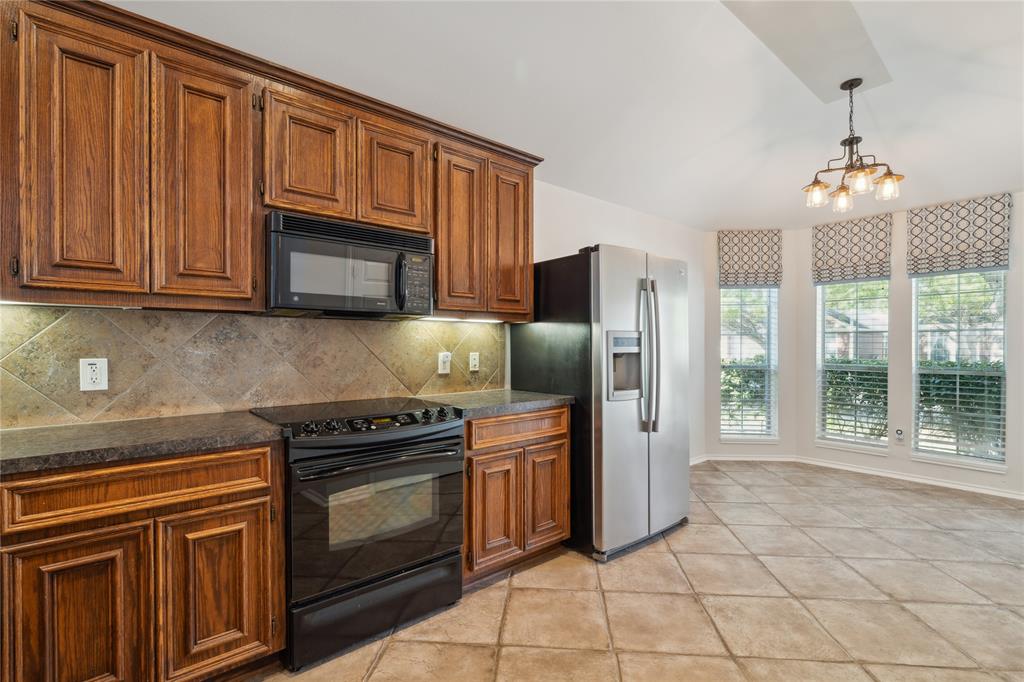 4323 Sunlit Pass Loop, Humble, Texas image 5