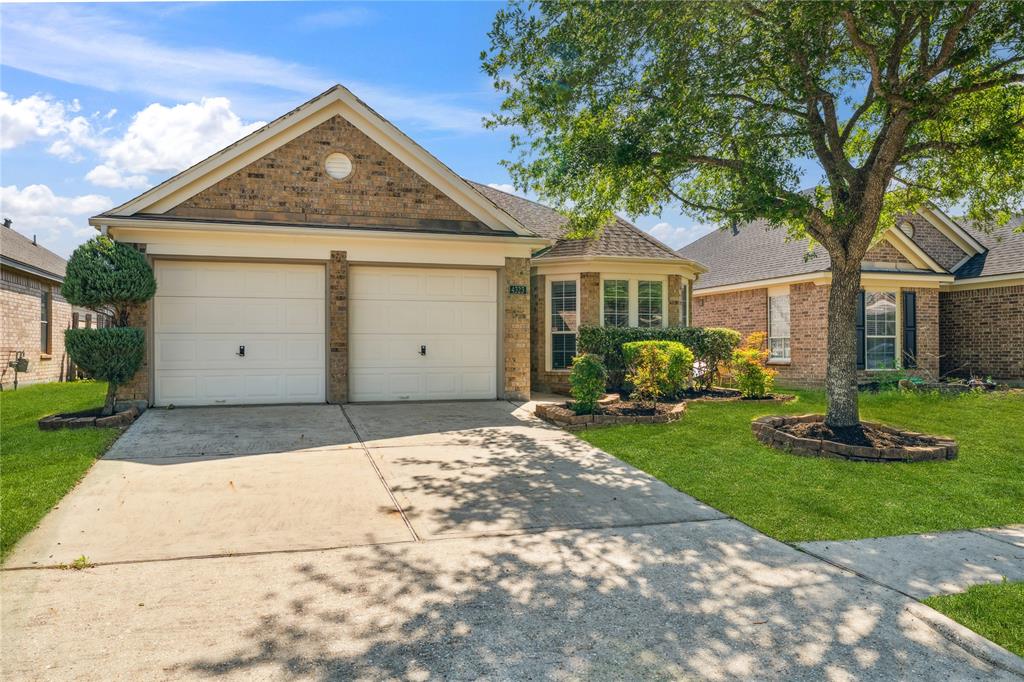 4323 Sunlit Pass Loop, Humble, Texas image 2