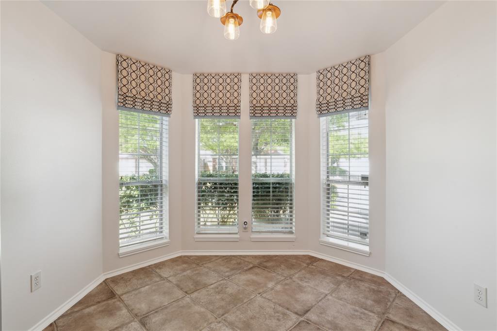4323 Sunlit Pass Loop, Humble, Texas image 6