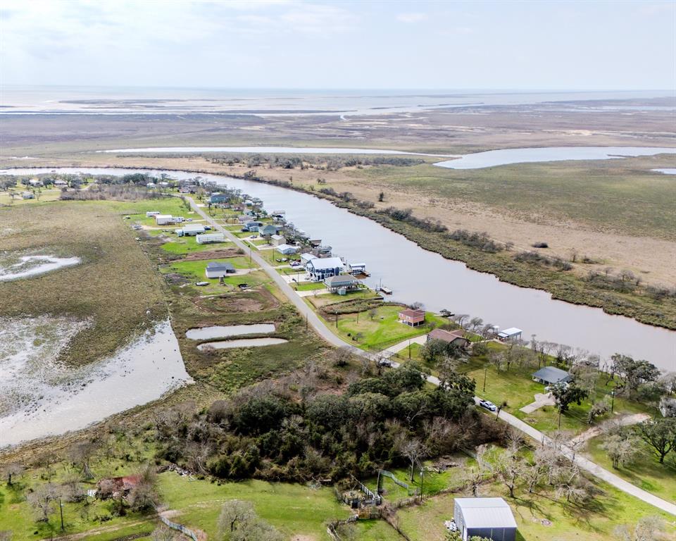 1E - 5E County Road 206 Drive, Sargent, Texas image 9