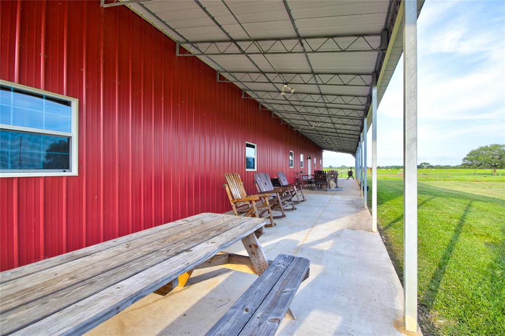 5829 County Road 18