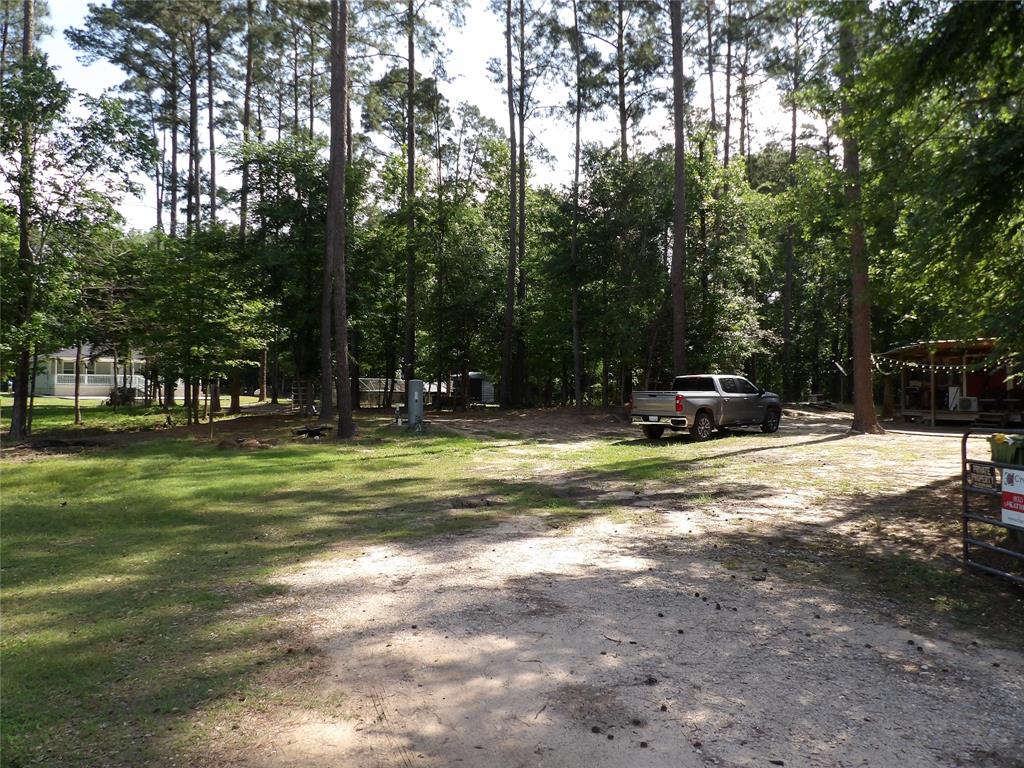 320 Boys Camp Rd Road, New Waverly, Texas image 2