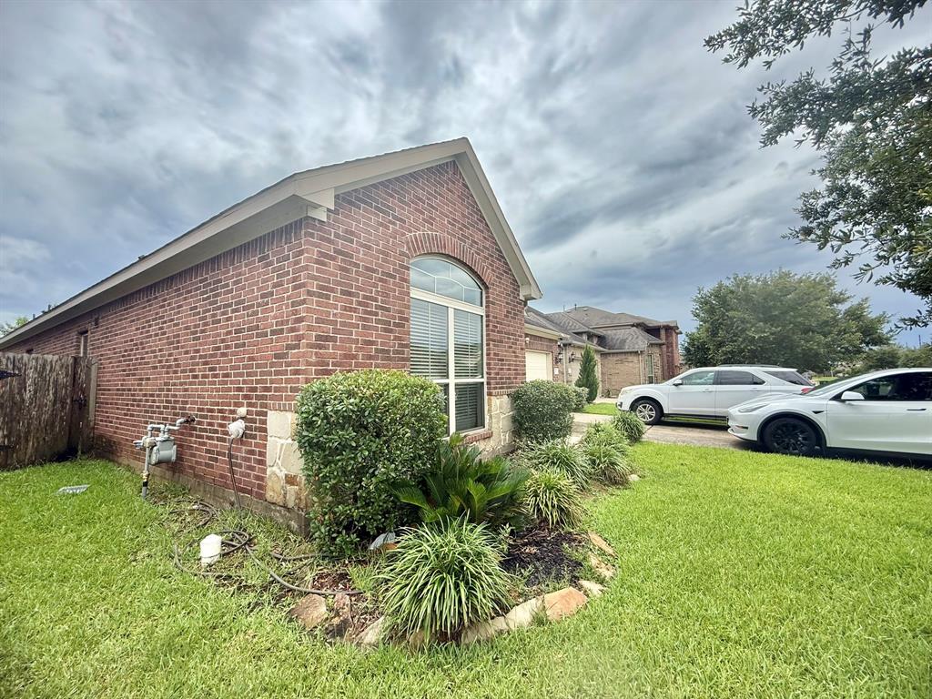 3335 Selene Drive