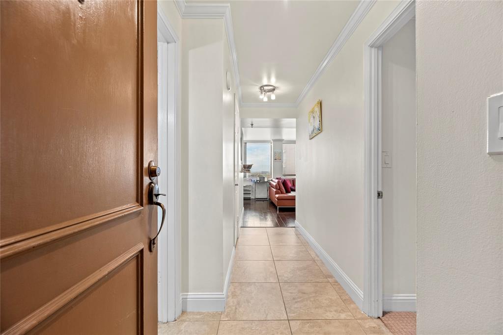 3525 Sage Road 1210
