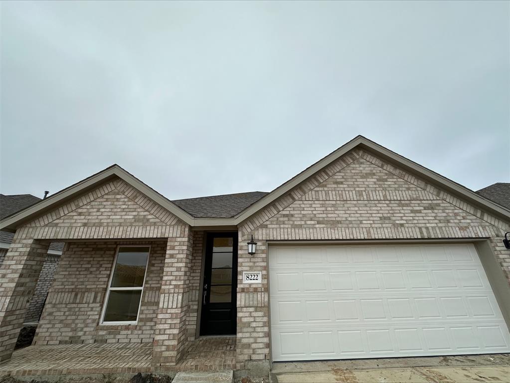 8222 Tempest Stone Drive, Rosharon, Texas image 1