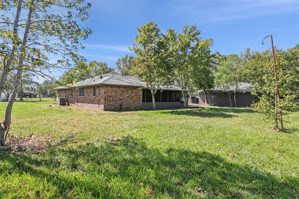 6110 Peveto Lane, Orange, Texas image 31