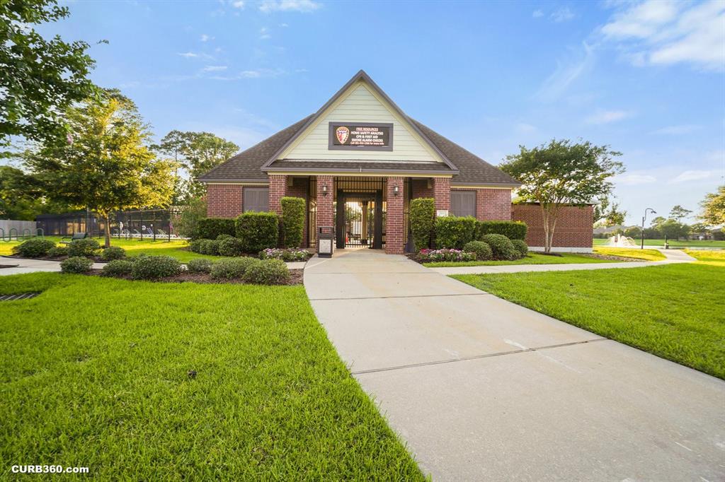 647 Cypresswood Trace, Spring, Texas image 34