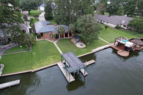 14120 Lakepoint Drive Willis TX 77318