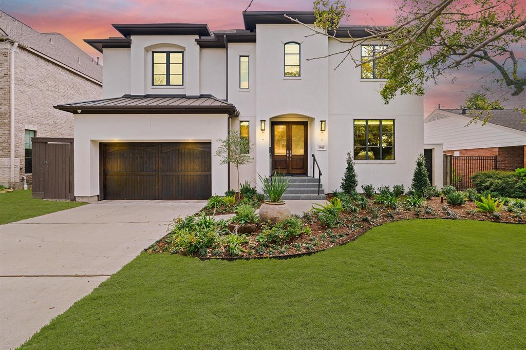 802 N 3rd Street, Bellaire, Texas image 2